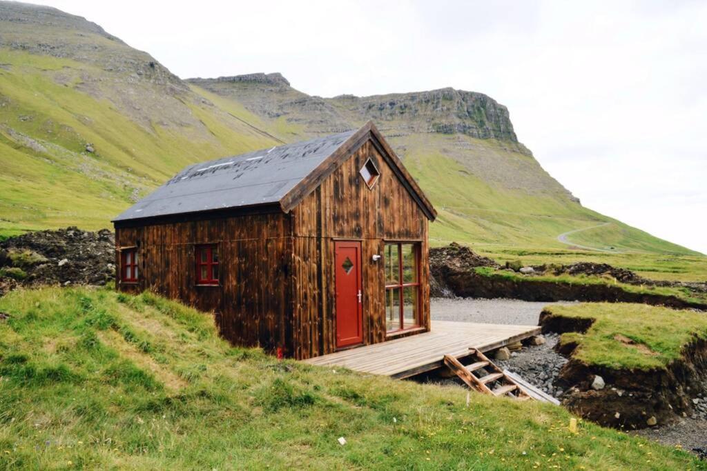 Mulafossur Cottage No 3 By Famous Waterfall In Gasadalur Exteriör bild