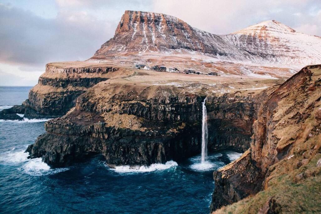 Mulafossur Cottage No 3 By Famous Waterfall In Gasadalur Exteriör bild